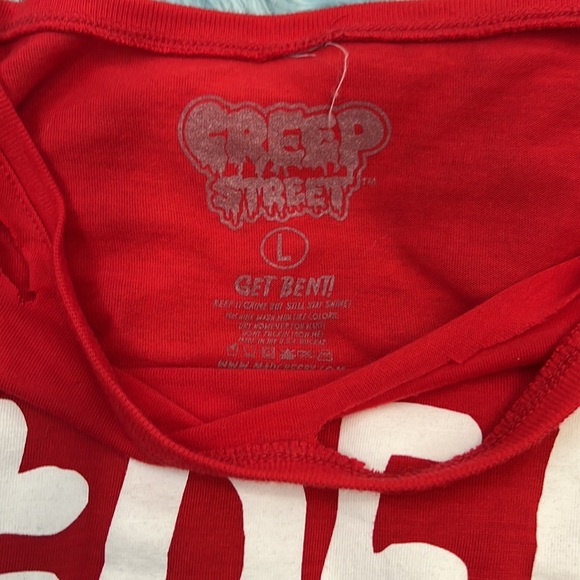 EUC! Red #Dead Creep Street Distressed Crop Top! Size Large - Picture 3 of 5